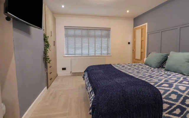 The Cloud House @ Upton by Chester 