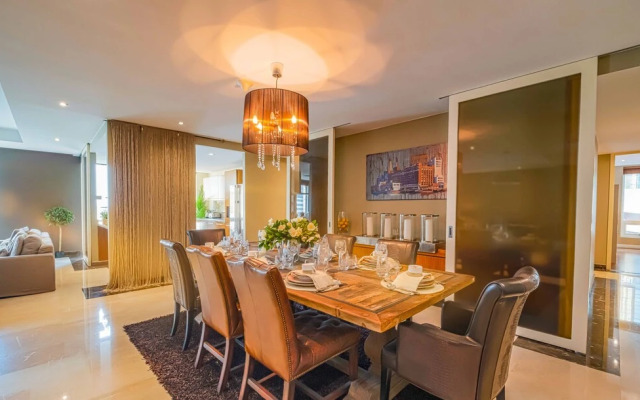 LUX - The Exclusive DIFC residence