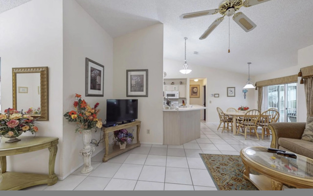 Amazing Vacation Pool Home, Kissimmee