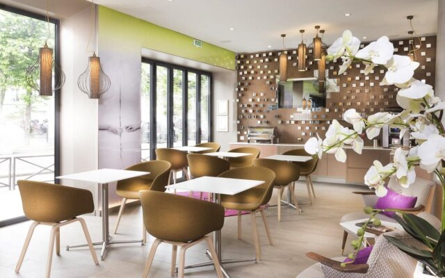 Hotel Eiffel Segur