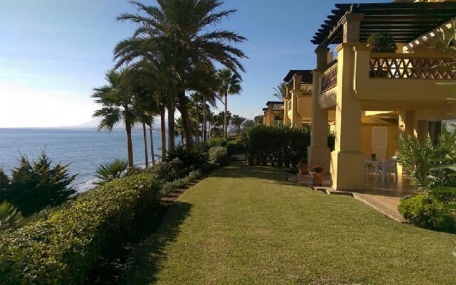 8841 - Grand Front Line Location – Heated Pool