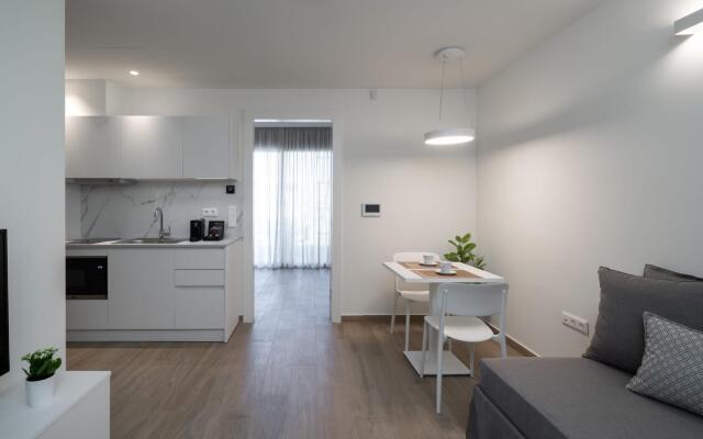 One Bedroom Apartment with Private Balcony