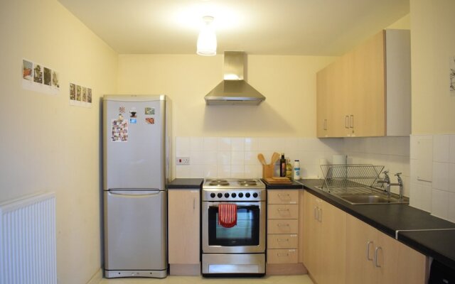 1 Bedroom Property in Canary Wharf With View