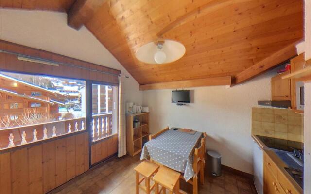 MA473 - Studio 4 Pers centre Carroz