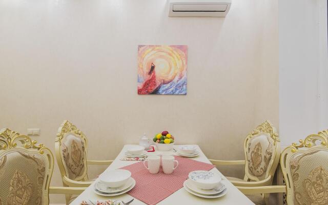 GMApartments (ДжиЭмАпартментс) на переулке Борисоглебский