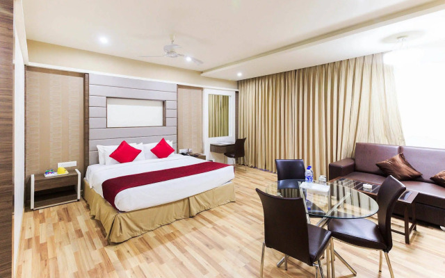 Zo Rooms Lakdi Ka Pul X Road