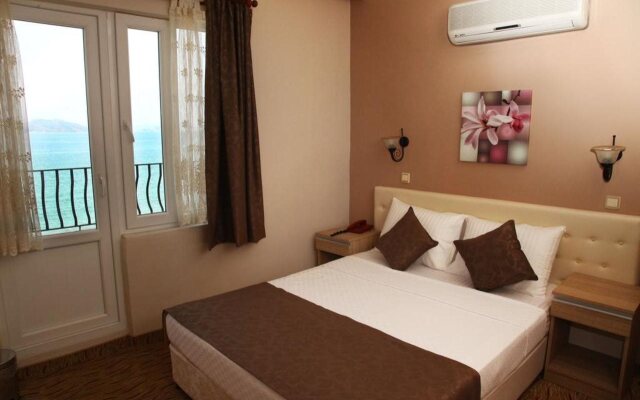 Yasemin Hotel