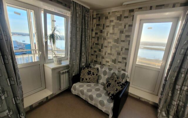 Апартаменты на улице Сурнова 30/6