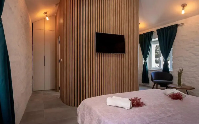 Good Vibrations in Center Luxury 80m2 for 2p