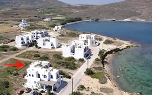 Anemoessa Rooms & Studios