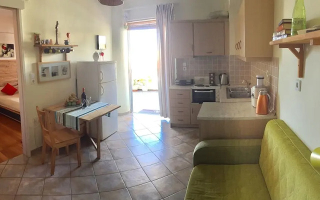 Erieta sea View Apartment 50m From the Beach