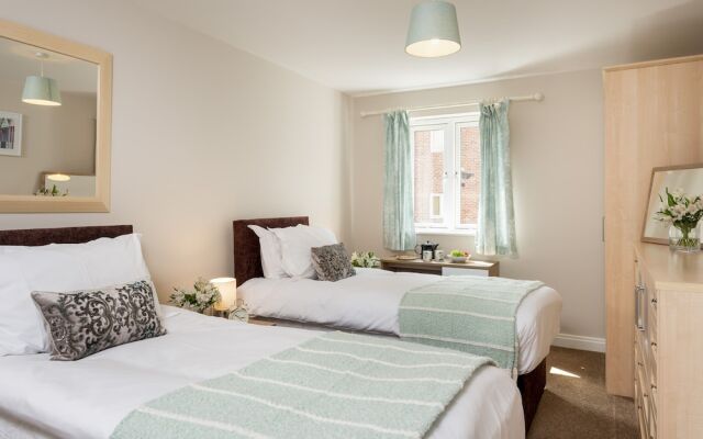 March Apartment