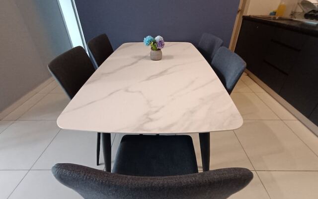 The Horizon Ipoh 2BR L8 by Grab A Stay