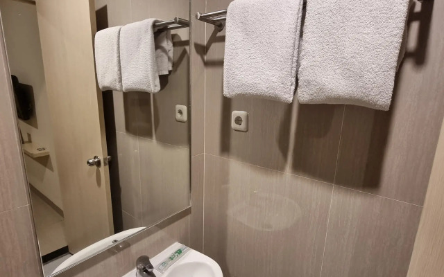 D'Bamboo Suites