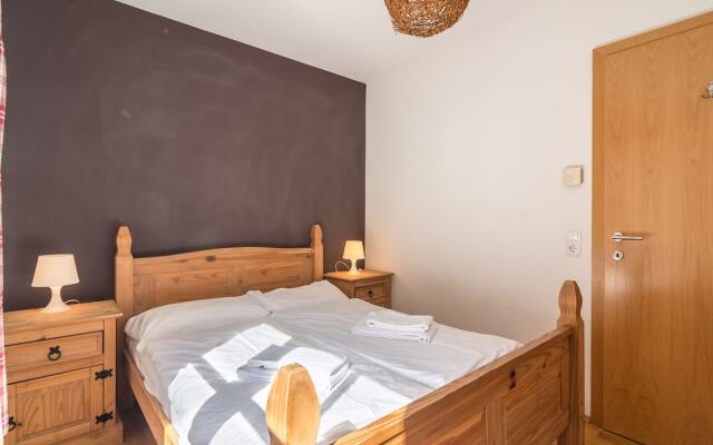 Stunning Apartment in Rauris by the Forest