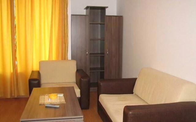 Yassen Apartments