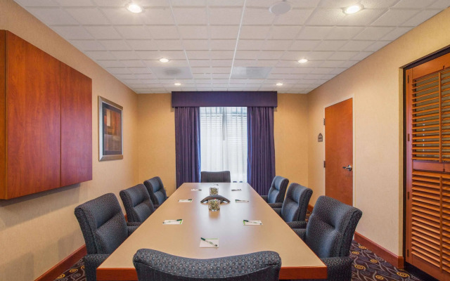 Fairfield Inn & Suites by Marriott Rome