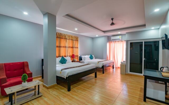 MidCity GoldenTown Hotel