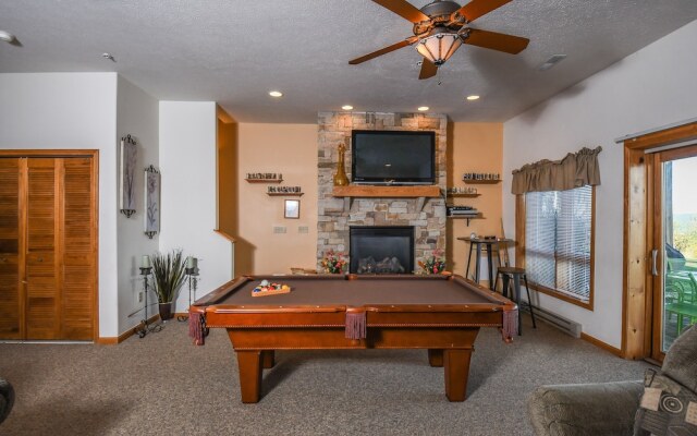 Overlook 3 Bedroom Townhome #1B