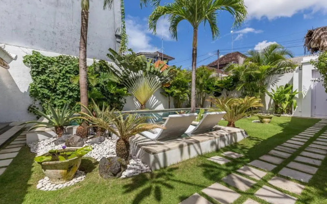 Villa Madura DREAM 3bdrs Central Seminyak