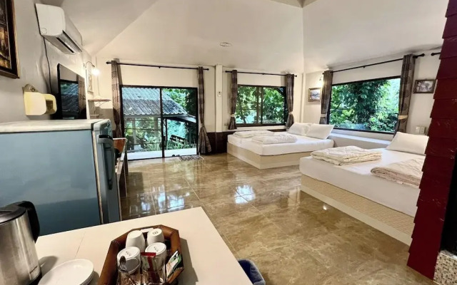 The Cascade - Mae Taeng Waterfall Bungalows