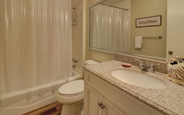 Shorewood 539 by RedAwning