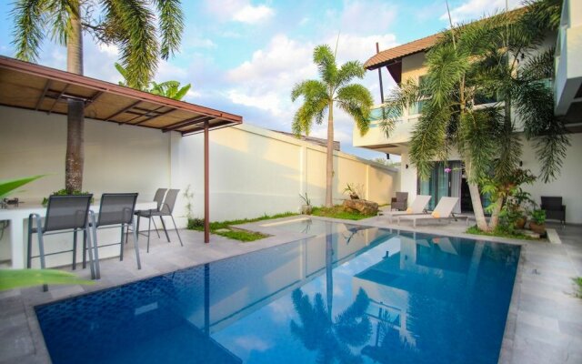 Resona Pool Villa by Aonanta Group