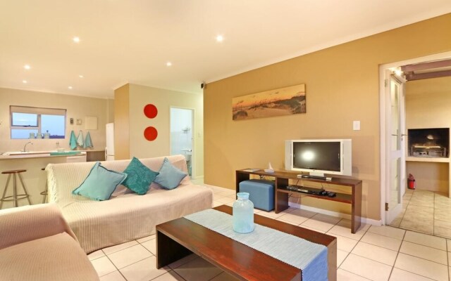 Big Bay Beach Club 91