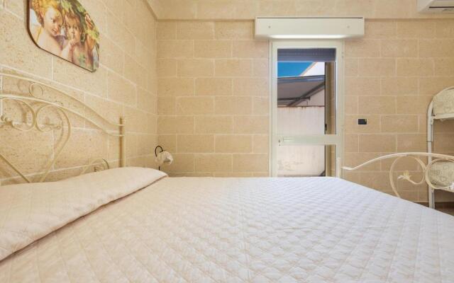 Casa Biancomare by BarbarHouse