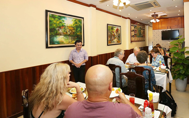 Hanoi Golden Charm Hotel