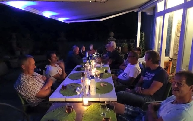 Les Deux Vélos CycleLodge / Fietshotel