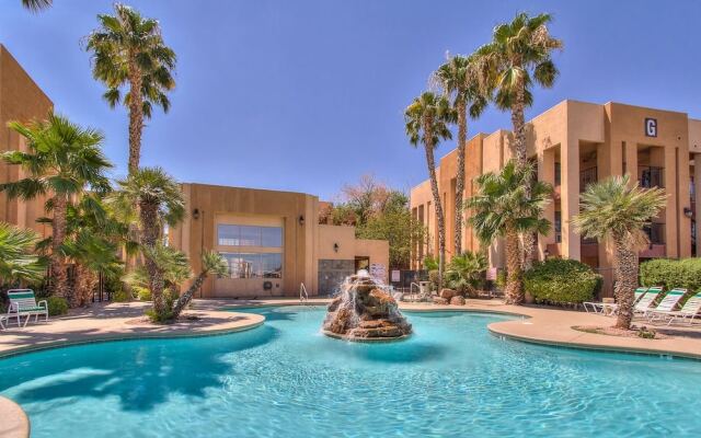 Emerald Suites South