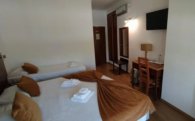 Hotel Louro