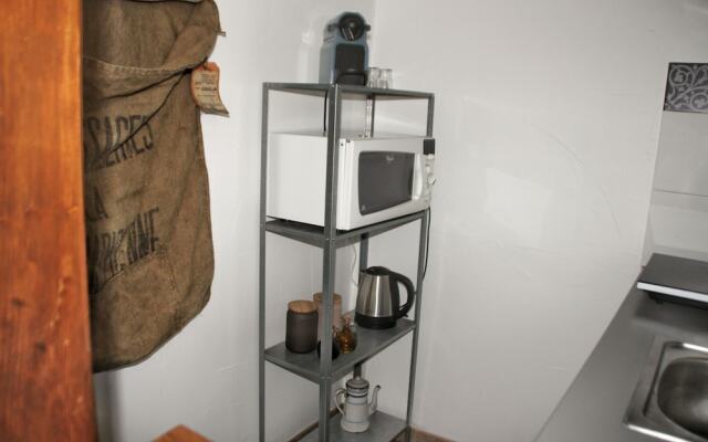 La Dolce Vita Studio Ecusson