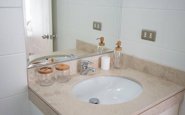 Miraflores Luxury Apartments - Del Solar