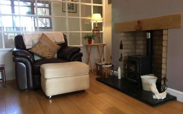 East Hillerton Lodge