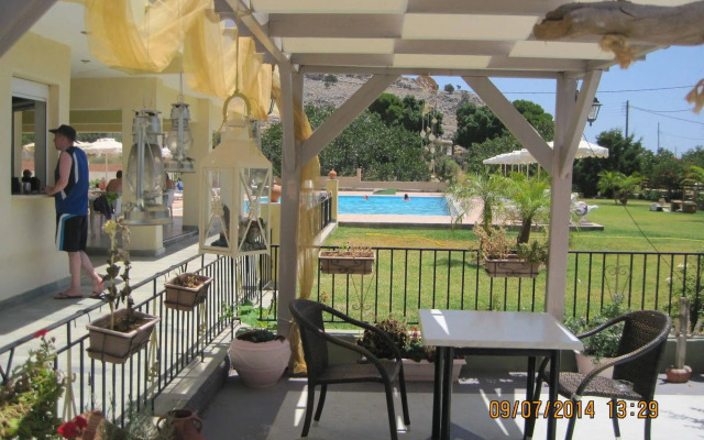 Sunshine Hotel Lardos