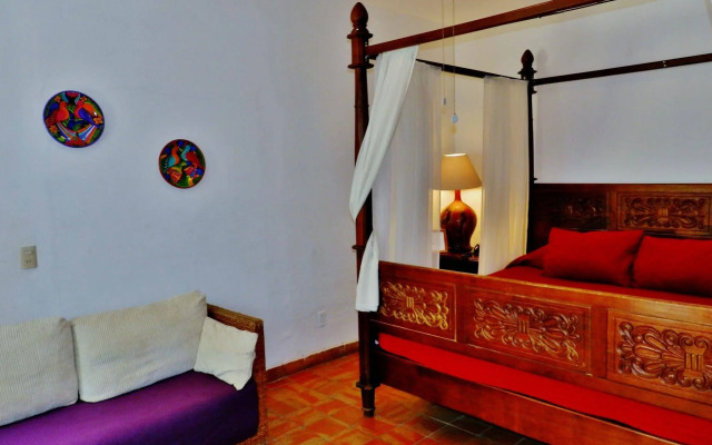 Hotel Rosa Morada