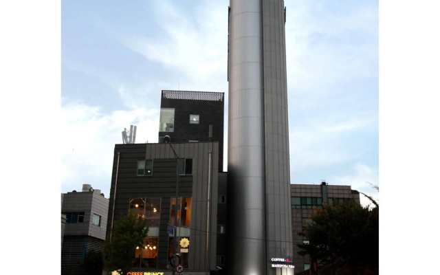 Hostel Hongdae
