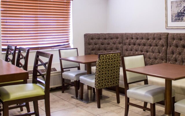 Best Western Toledo South Maumee