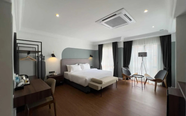 Seri Costa Hotel