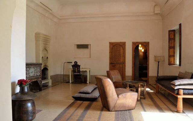 Ksar Char-Bagh