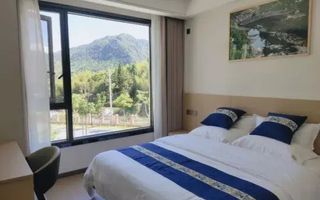 Bridge View Homestay