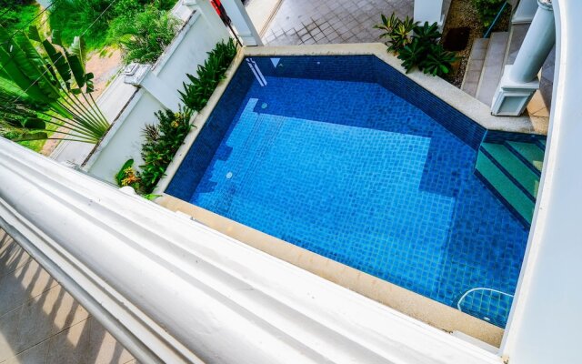 Baan Bali 5 bedroom Pool Villa By Pinky