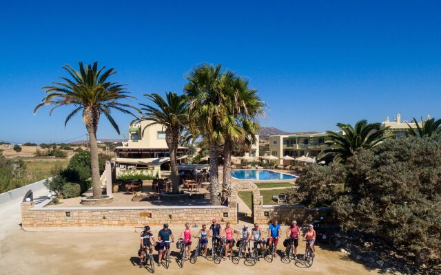 Finikas Hotel