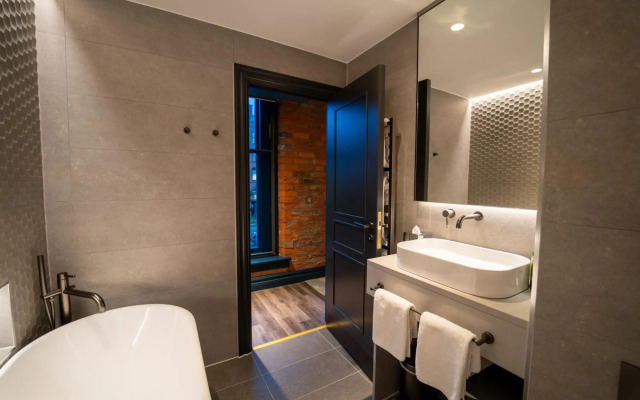 Forty Seven Hotel