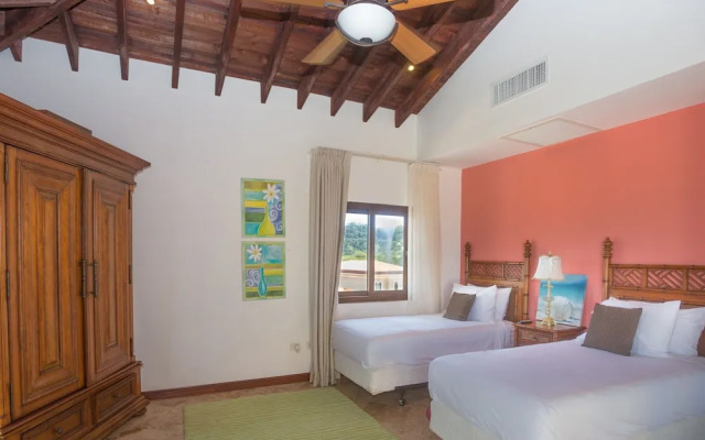 Pristine Bay 1108 4 Bedroom Home by RedAwning