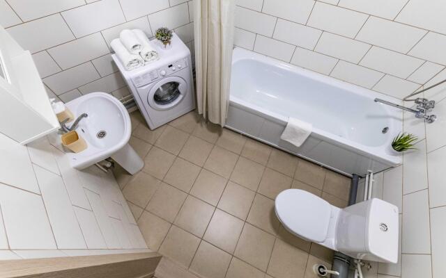 Лайт Апартаменты на улице 8 Марта 202/3