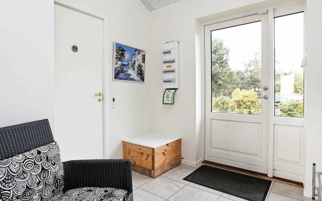 Comfortable Holiday Home in Hundested With Jacuzzi