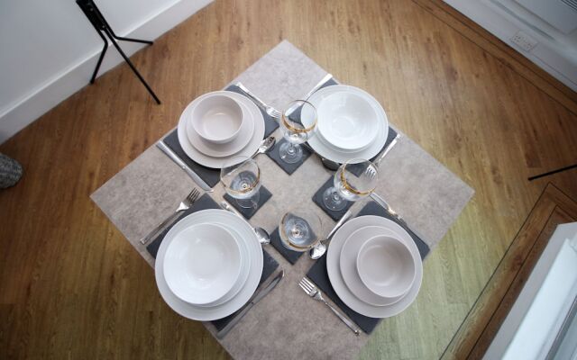 Stay In Cardiff Crichton House